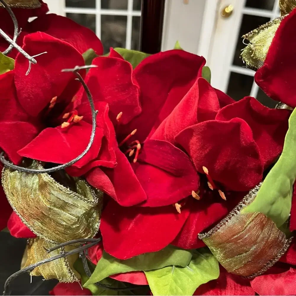 NEW Pottery Barn Poinsettia Decorative Christmas Holiday Hanging Wreath Round